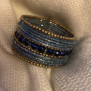 Blue beaded memory wire bracelet
